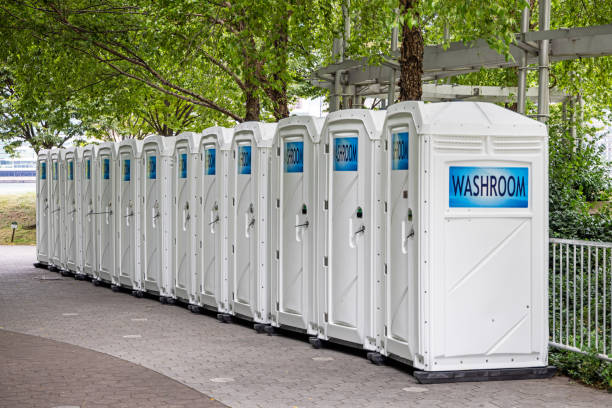 Best Porta potty rental near me  in Upper Pohatcong, NJ